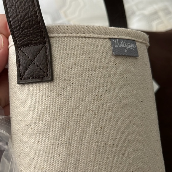 Thirty One Felt Wine & Gift bag - Picture 5 of 6